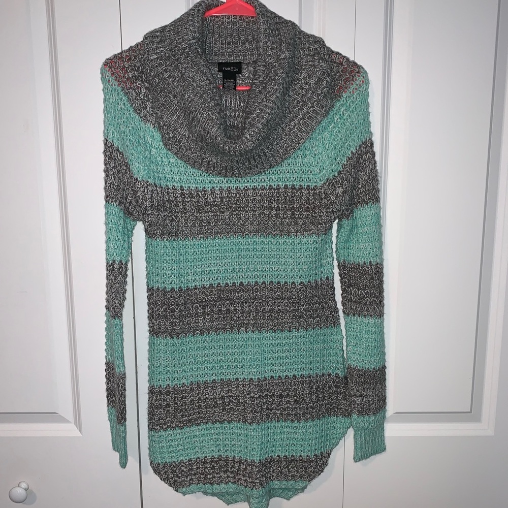 Rue21 Blue And Gray Sweater